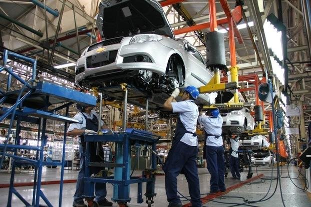 La actividad económica cayó en octubre 4,7%