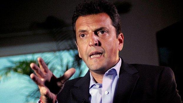 Massa: "Tenemos que sacarle la pata de la cabeza al que trabaja"