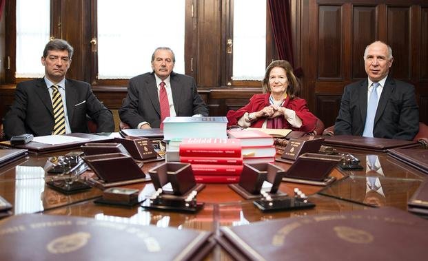 Suspenden la construcción de las represas "Kirchner" y "Cepernic"