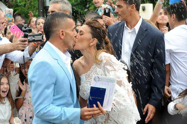 Se casó Carlitos Tevez y acaparó todas las miradas