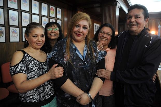 Emotivo encuentro de hermanos tras 52 años