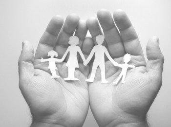 "Ser familia por adopción", la organización que acompaña el "deseo de ser padres”