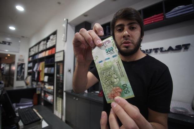 El billete de 500 pesos despierta dudas entre los comerciantes de la Ciudad