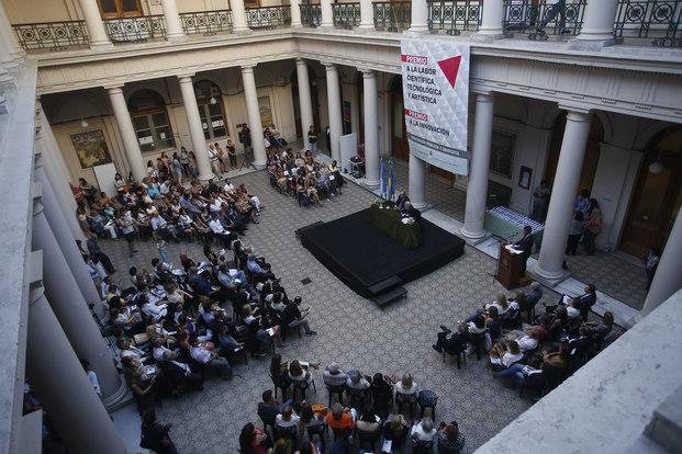 La Universidad premió a los mejores investigadores