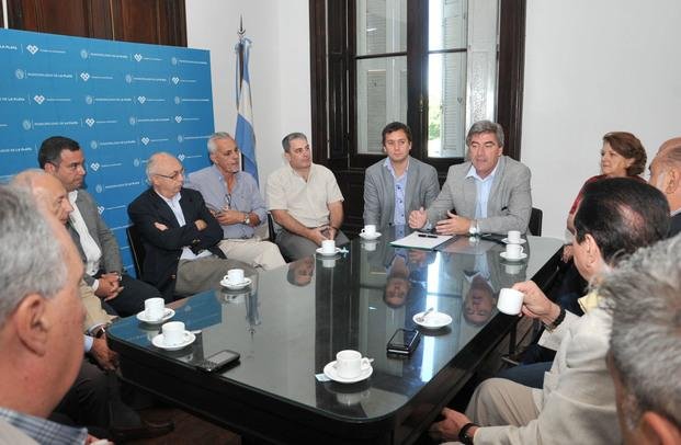 Reunión en la Municipalidad para fomentar la generación de empleo