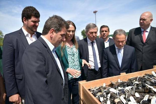Ascensos para 2.500 policías bonaerenses