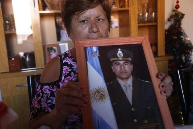 “Ya lo habían baleado, le siguieron pegando en el piso y se reían de él”