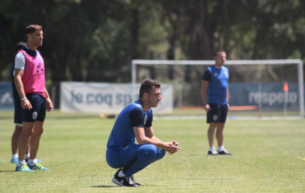 Soso piensa en armar el mejor equipo y sigue con las pruebas