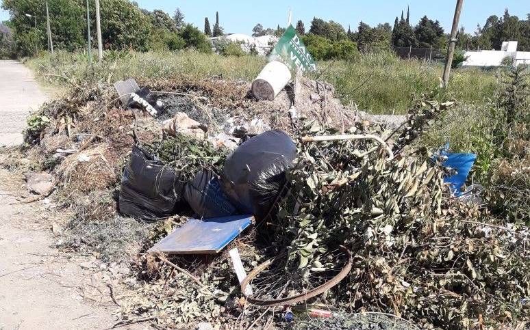 Quejas en sectores de City Bell por acumulación de basura