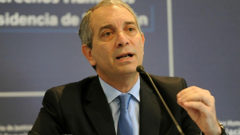 La justicia federal busca más pruebas para llamar a Julio Alak a indagatoria