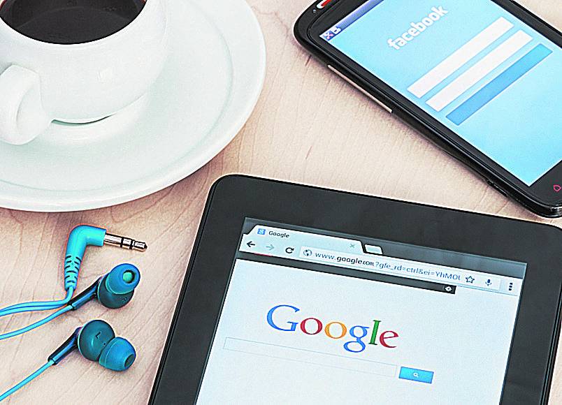 Google y Facebook contra la eliminación de la neutralidad en la red