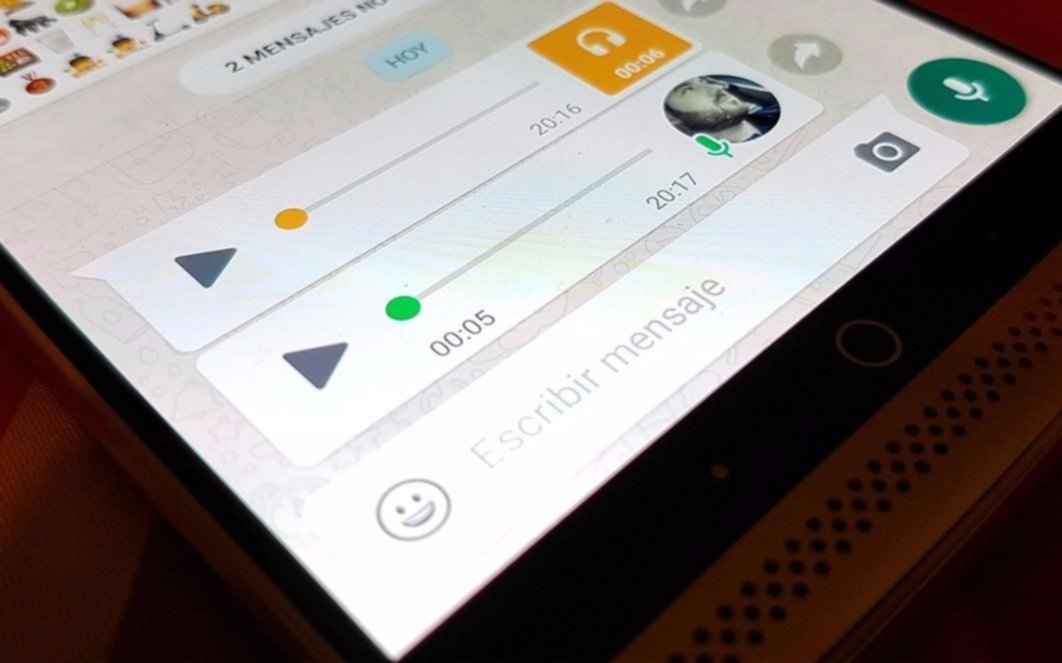 Conectate con EL DIA a través de WhatsApp