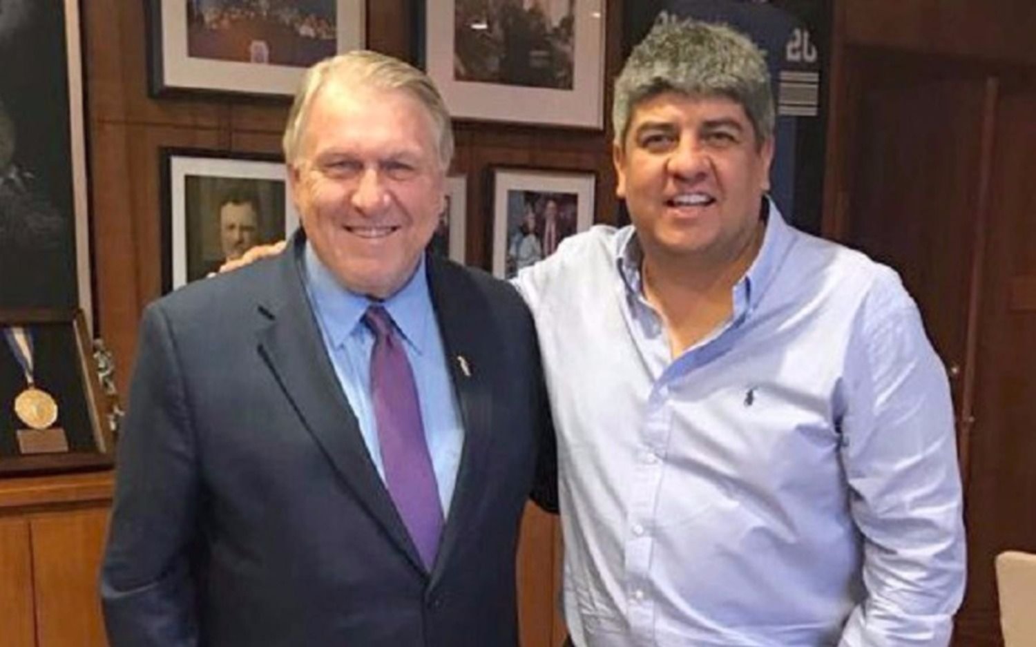 El diario El País compara a Pablo Moyano con el hijo del mítico dirigente sindical Jimmy Hoffa