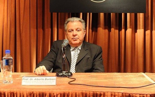 El rector de la UBA fue reelecto y estará al frente de la universidad por cuatro años más