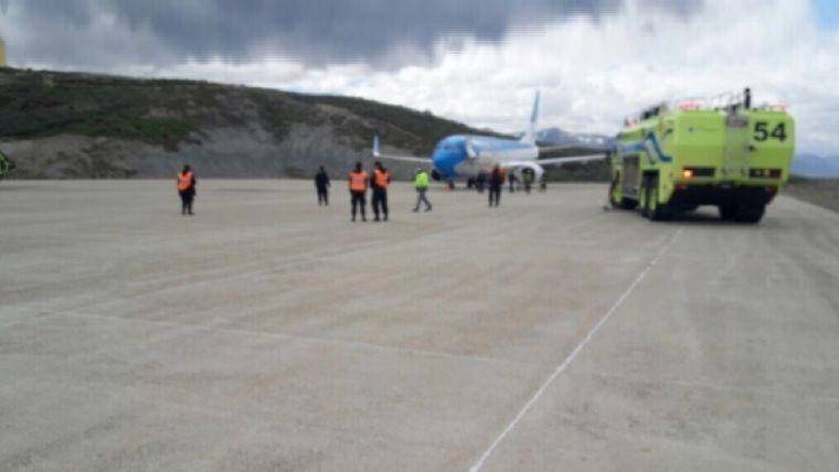Pánico a bordo de un avión de Aerolíneas por una falsa amenaza de bomba
