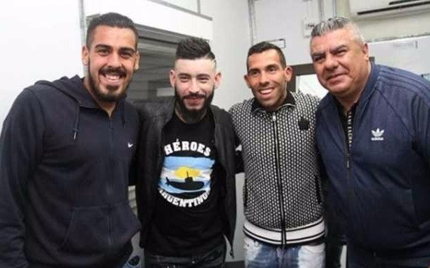 Tévez, con Tapia y Wanchope, en un recital cuartetero