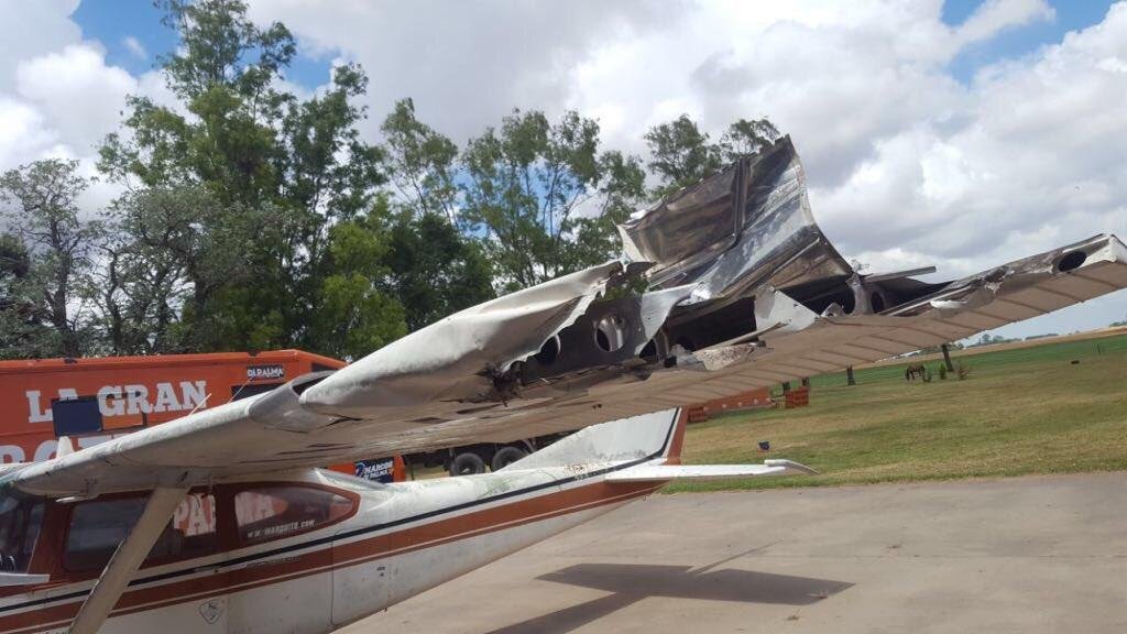 Marcos Di Palma cayó a tierra con un avión y dejó a tres pueblos bonaerenses sin luz