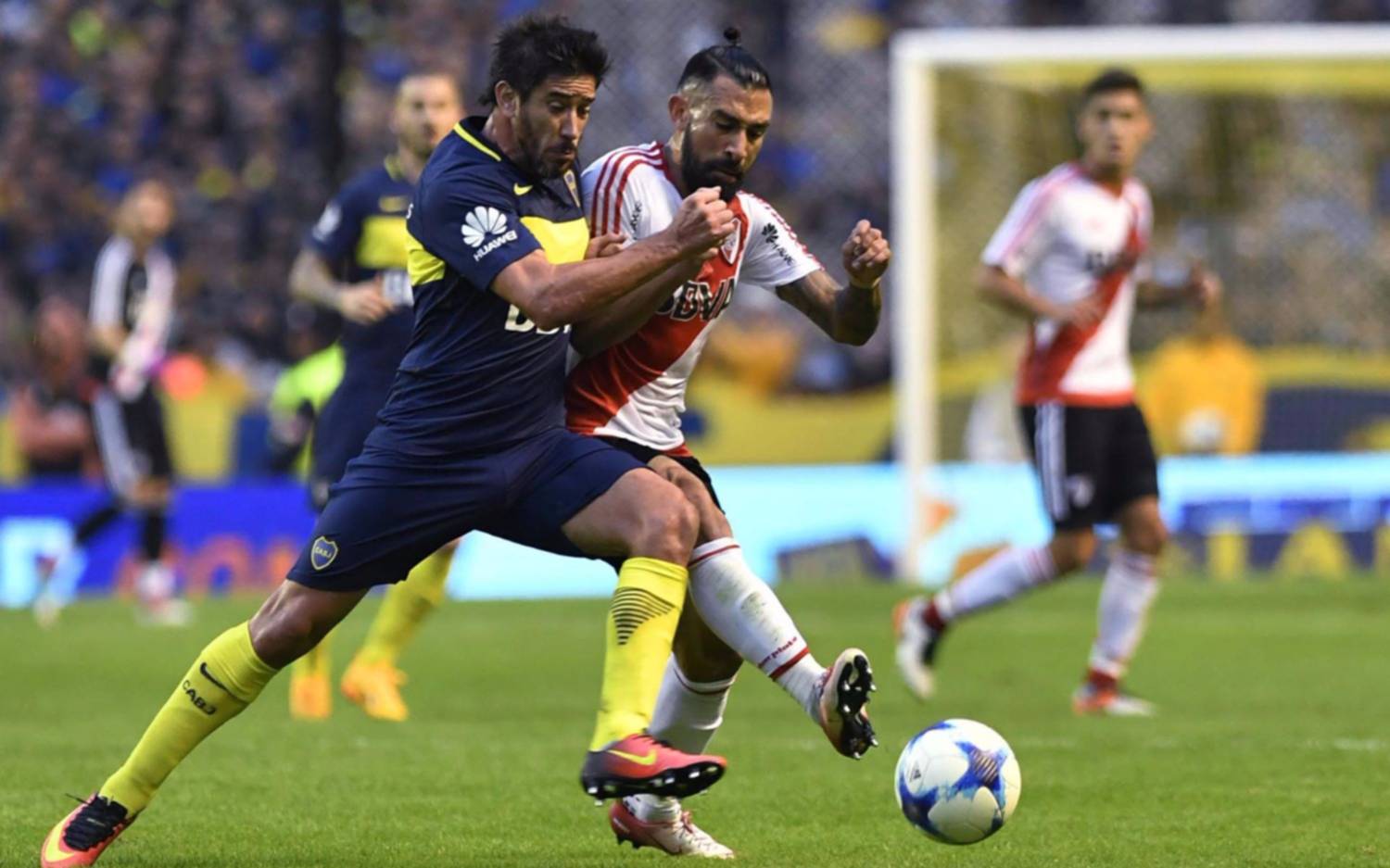 Boca y River se verán las caras para definir la Supercopa Argentina 2017