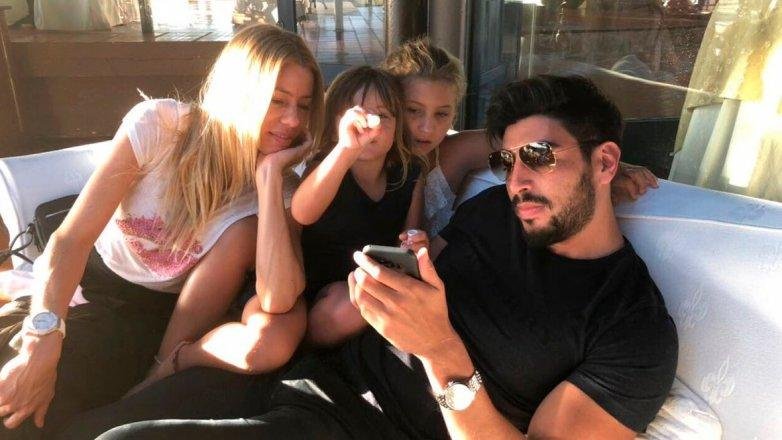 Con esta foto, Connie Ansaldi desmintió rumores sobre Moyano y Nicole