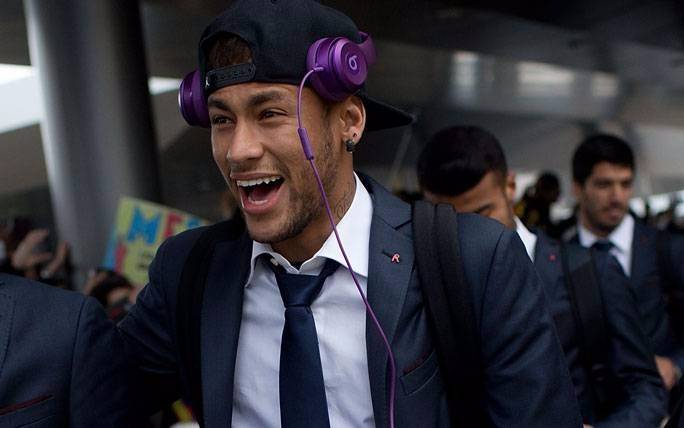 Sigue el misterio por el sorpresivo viaje de Neymar a Brasil