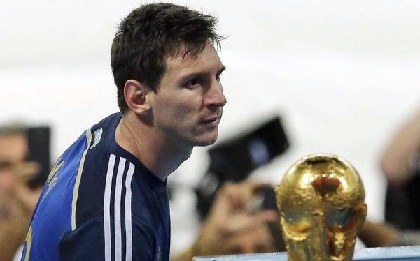 Messi: "Ojalá que el fútbol me pague con un Mundial"