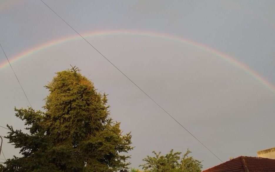Galería: la Ciudad se maravilló con un enorme arcoiris