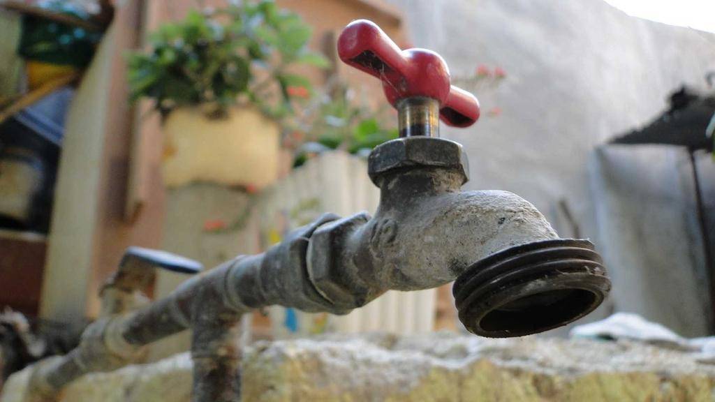 Falta de agua en Tolosa desde hace dos meses
