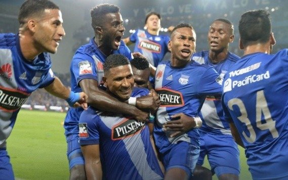 Ramos fue campeón y Emelec debe decidir si lo compra o no