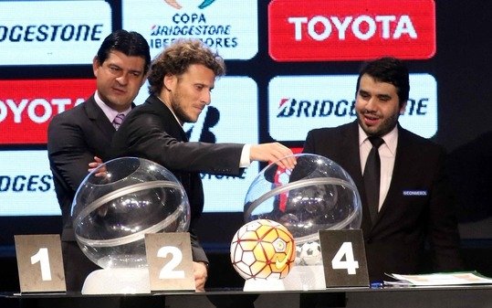 Expectativas por el sorteo de la Libertadores, que tendrá homenajes para Maradona y Pelé