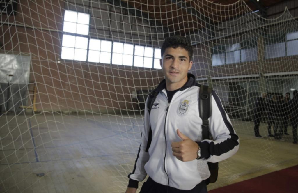 El año nuevo llegará con club nuevo para Nicolás Ibáñez