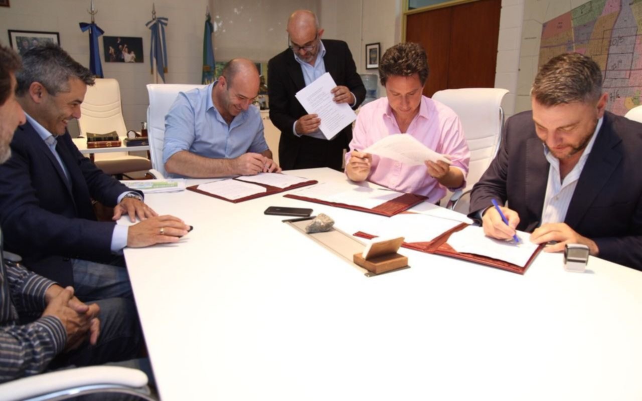 Acuerdo para ejecución de obras en más de 50 escuelas