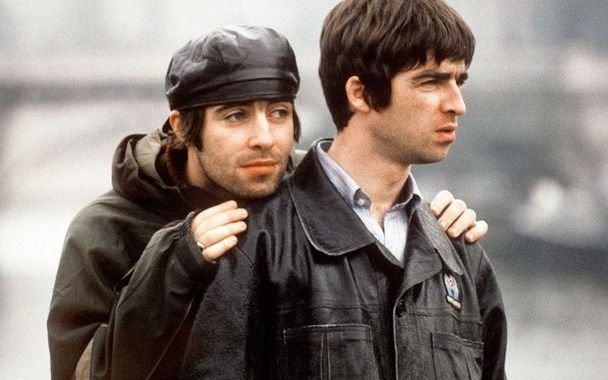 Tras años de distancia, Liam Gallagher podría haberse reconciliado con su hermano Noel