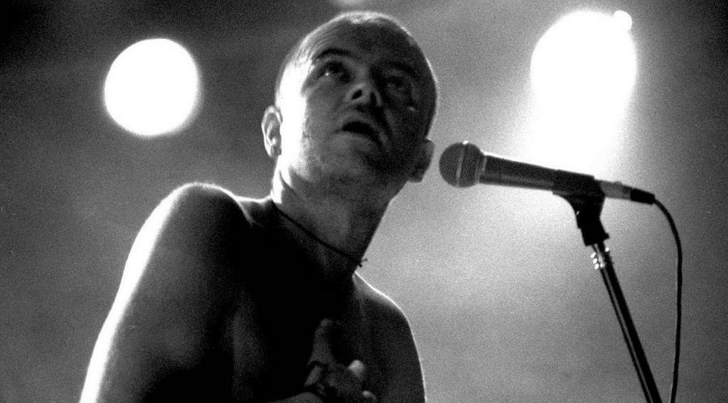A 30 años de su muerte: Luca Prodan, el marciano que transformó el rock nacional