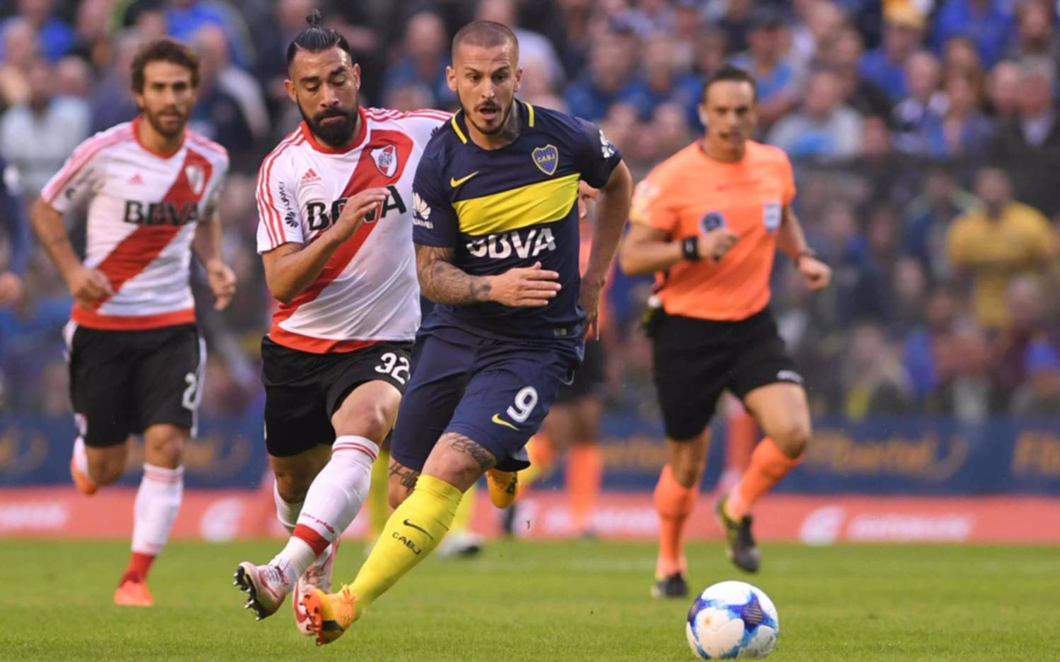 La Supercopa entre Boca y River se disputará en marzo