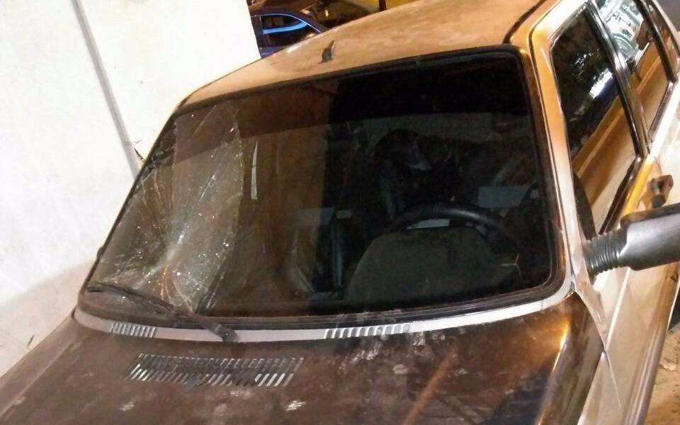Detienen a hombre que atropelló y huyó en Los Hornos: la víctima está grave