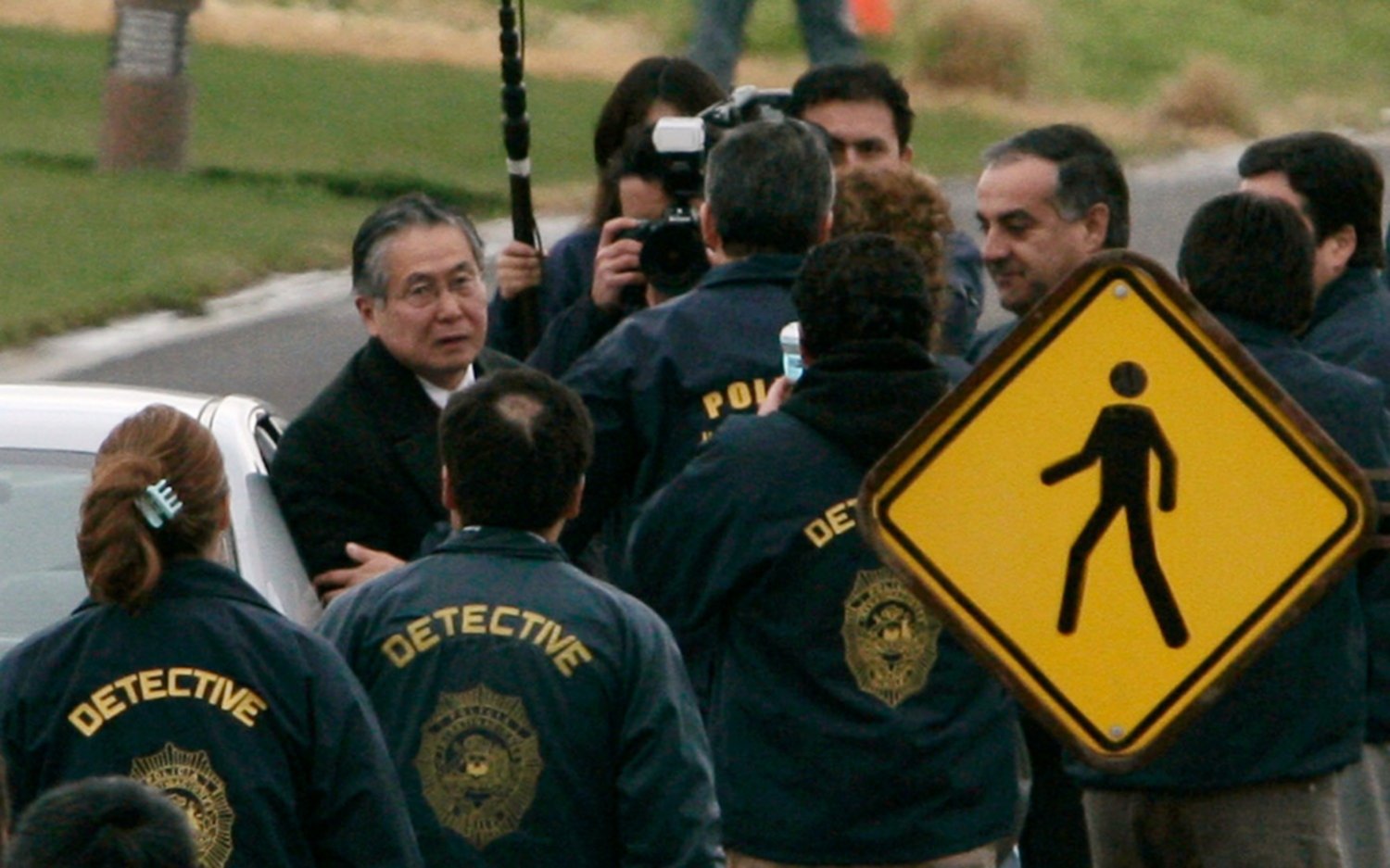 Indultaron a Fujimori y hay convulsión política en Perú