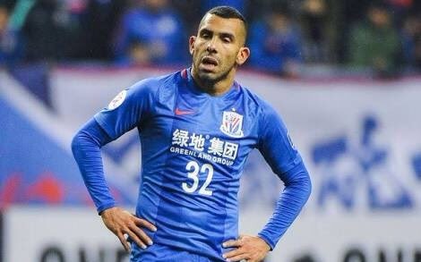 Tevez no se presentó en la pretemporada del Shanghai Shenhua y mete presión para volver a Boca