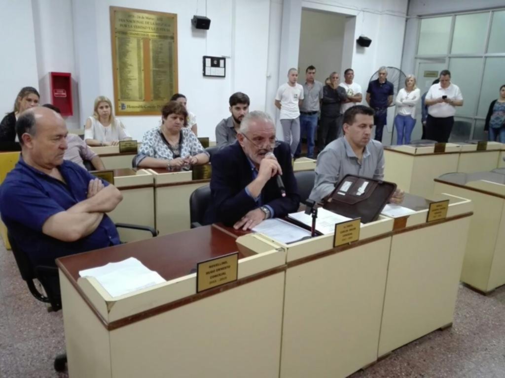 En Berisso, negociaciones contra reloj para aprobar la emergencia y pagar los sueldos