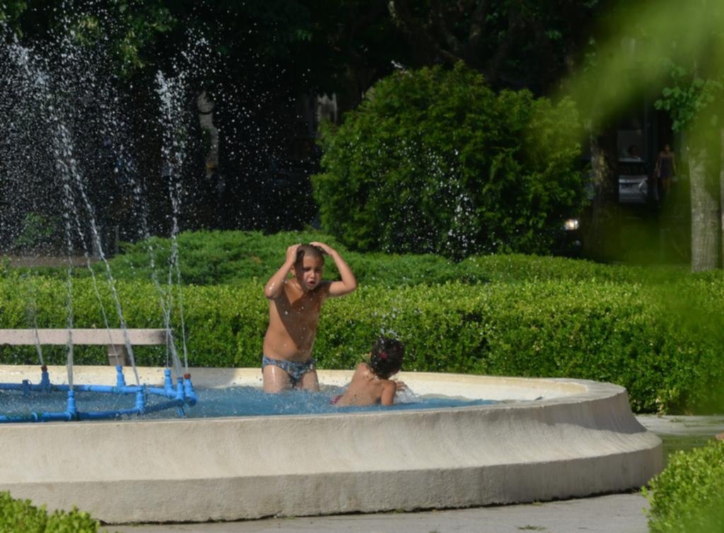 El calor seguirá hasta el sábado y para fin de año se esperan lluvias