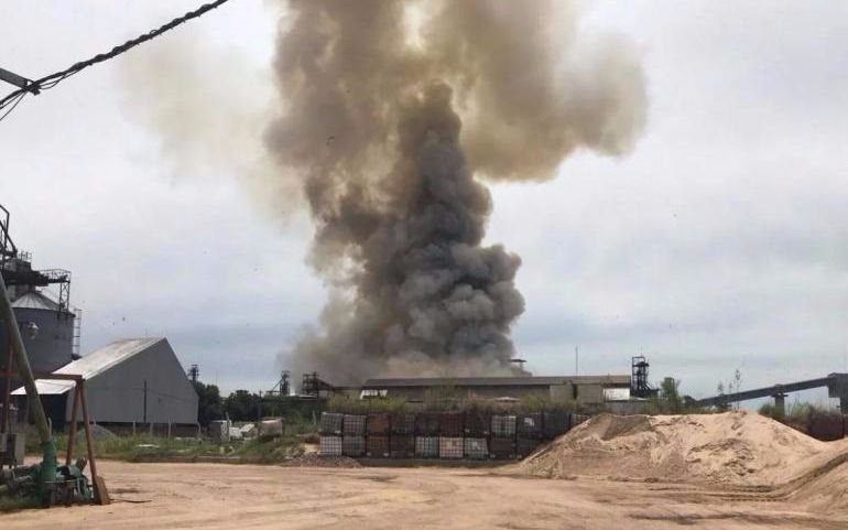 Explotó una cerealera en Santa Fe: al menos un muerto y ocho heridos