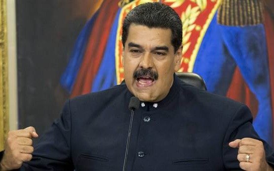 Maduro dijo que Macri es el "padrino de la derecha fascista venezolana" y lo llamó "rata de cañería"