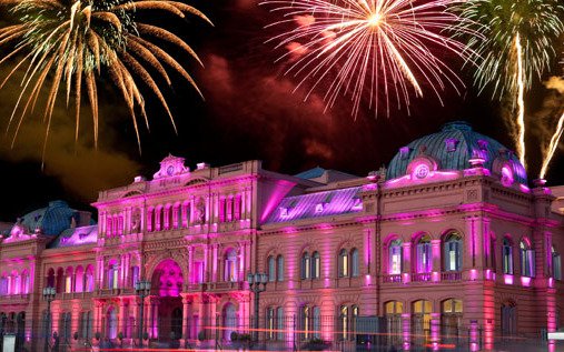 Los políticos comenzaron a despedir el 2017 con saludos en las redes sociales