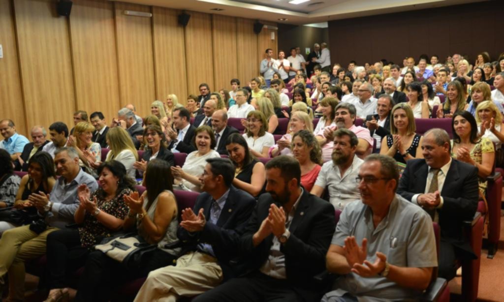 Los médicos celebran su día entre avances científicos y crecientes preocupaciones