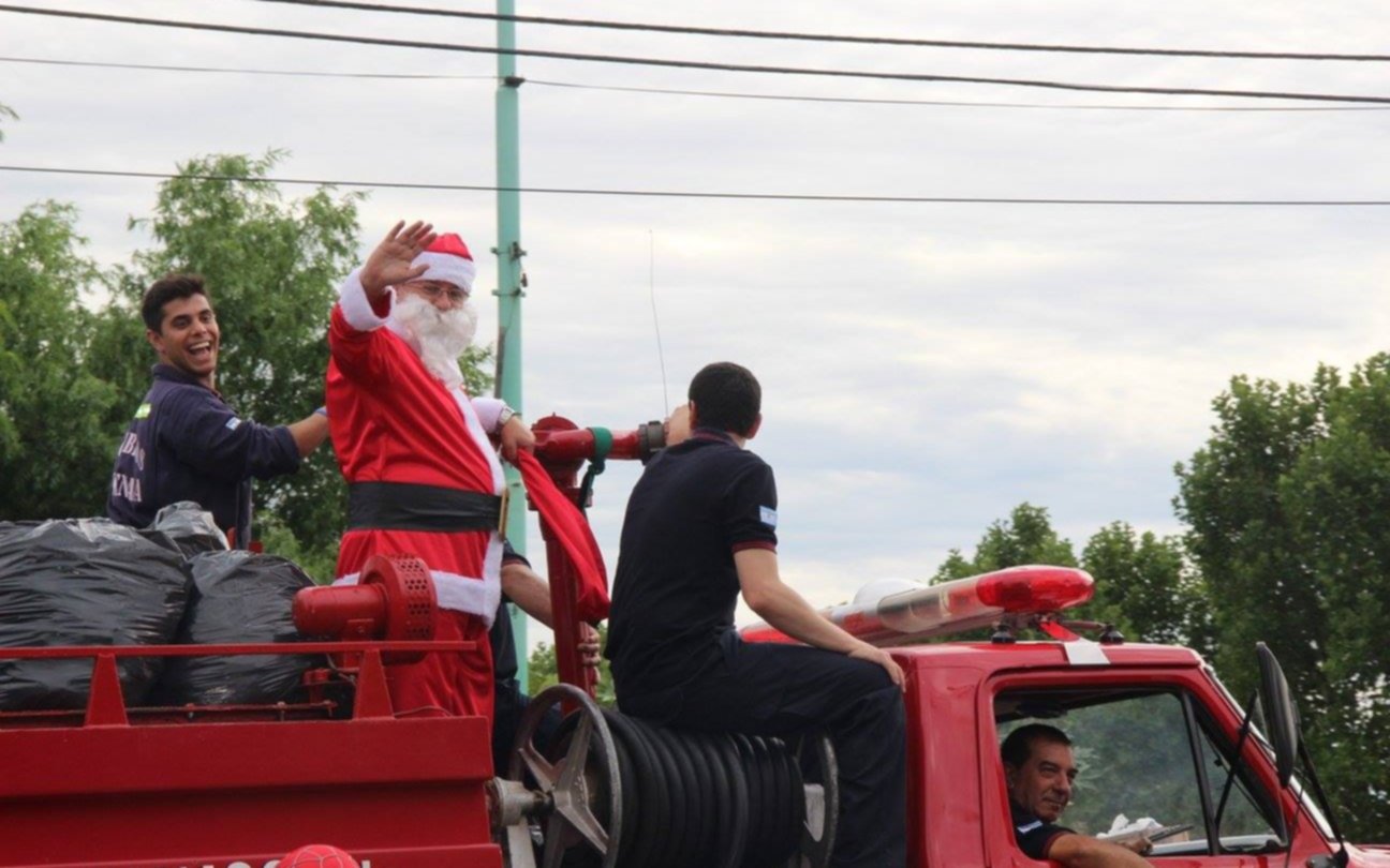 Ensenada: se viene Navidad y los Bomberos Voluntarios convocan a una colecta solidaria