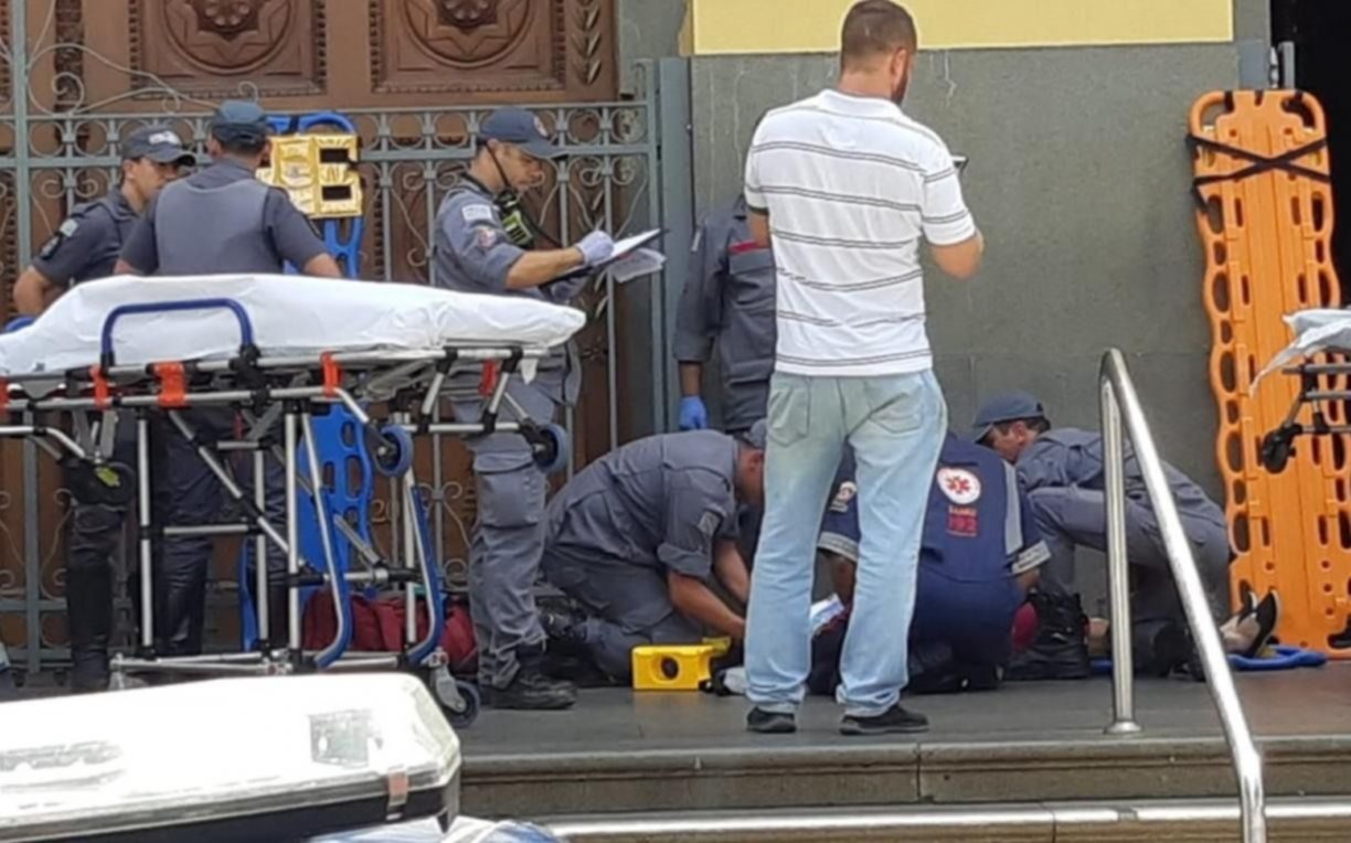 Un hombre abrió fuego en una catedral de Brasil y mató a cuatro fieles durante una misa