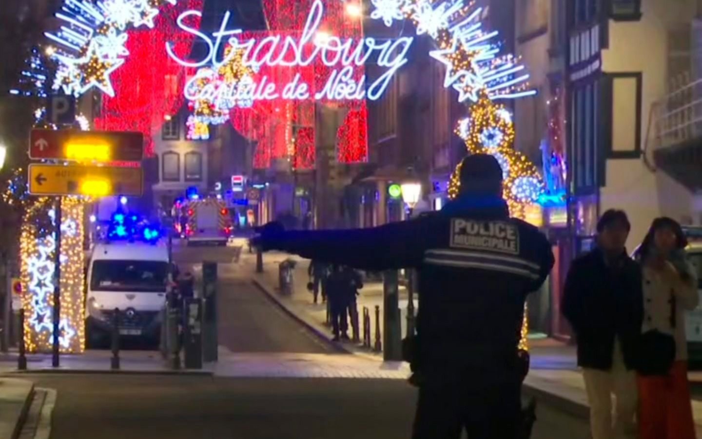 Francia, en alerta: dos muertos en tiroteo en un mercado de Estrasburgo