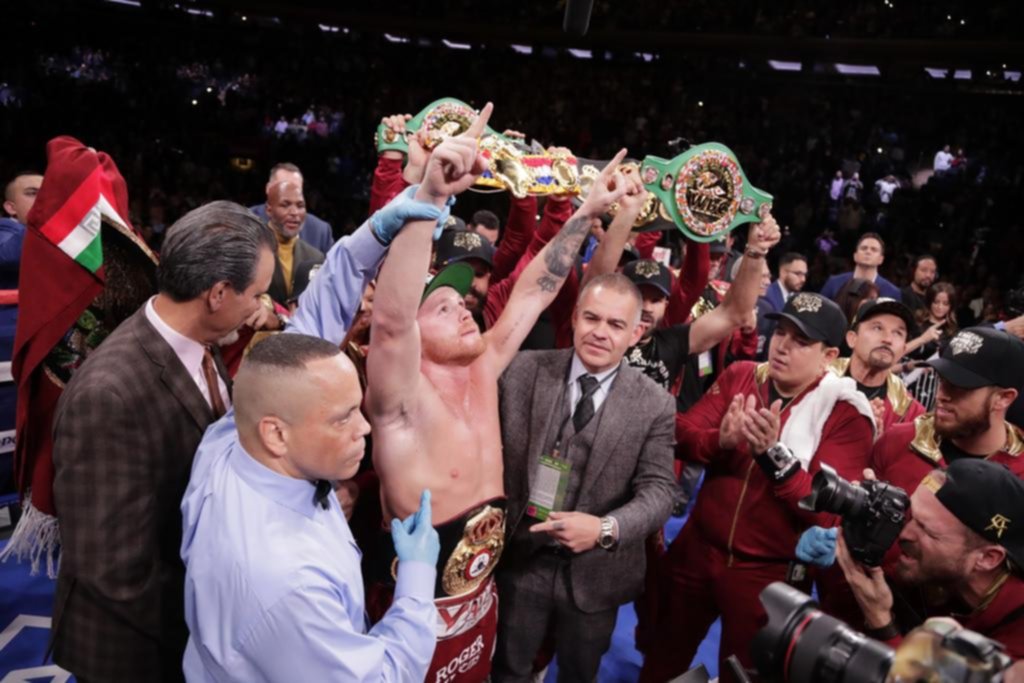 Canelo se paseó en el Madison y no descarta un tercer combate frente a Golovkin