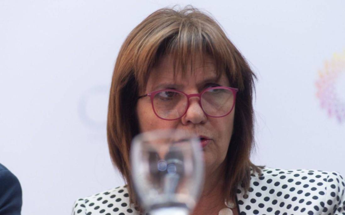 Bullrich dijo sería un avance histórico que se apruebe la ley contra barrabravas