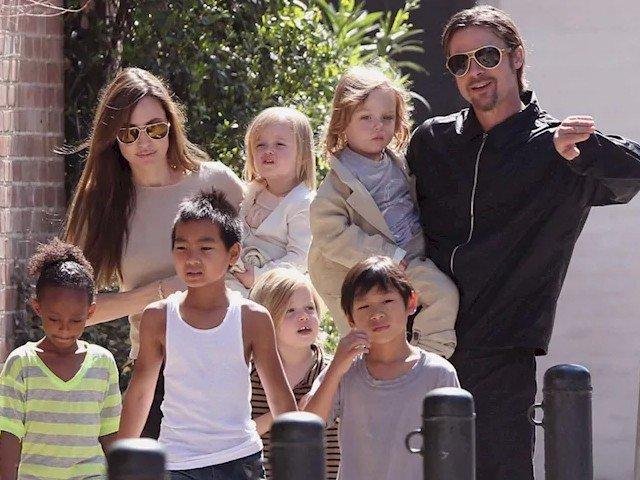 Se sacan los ojos: Angelina Jolie le contó a su hijo que Brad Pitt no quería adoptarlo