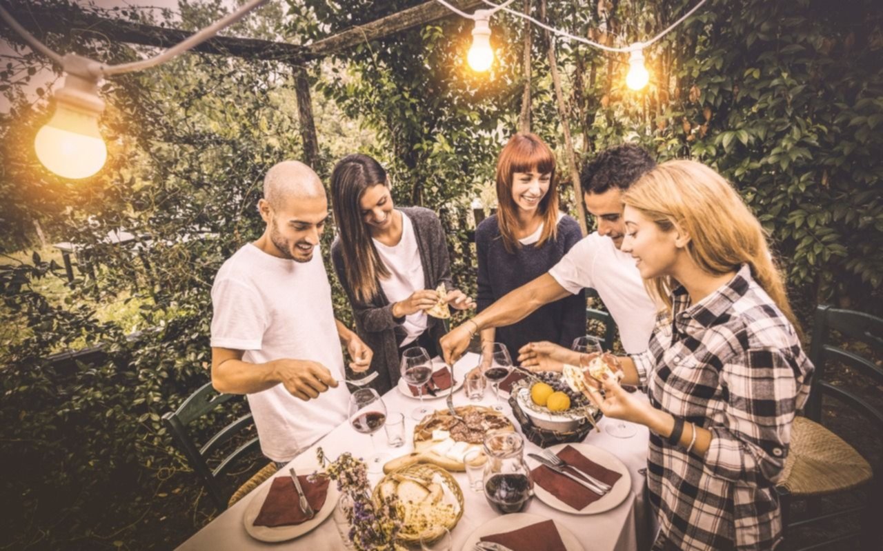 Nochebuena: ¿mesa adentro o afuera?